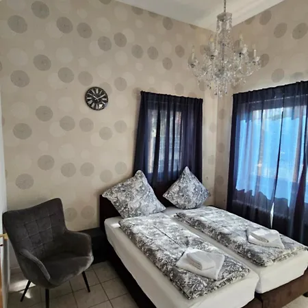 Margaretenhof Gaestehaus فندق 4*