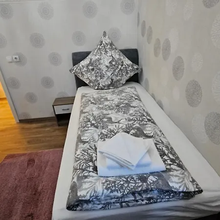 Margaretenhof Gaestehaus 4*